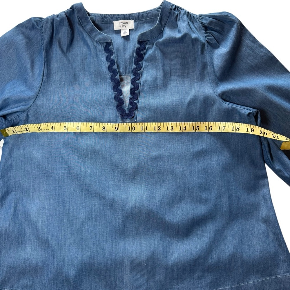 Crown & Ivy Blue Chambray Women's Top and Short Set Size Small - Picture 6 of 10